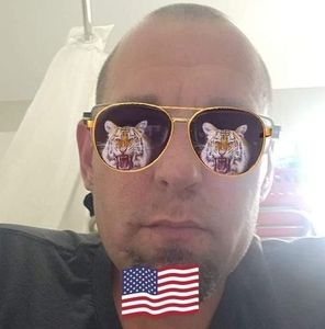 Meet your Posher, Al